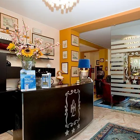 فندق Laurens