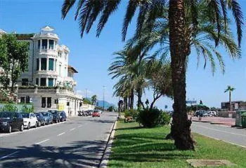 Hotel Laurens 3*