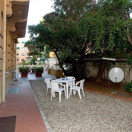 Hotel Laurens Genua