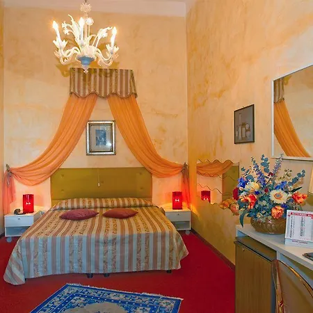 Hotel Laurens 3*